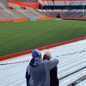 Meet your Posher, Alexis